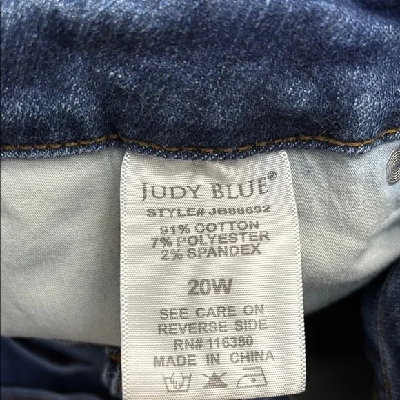 Judy blue skinny fit Classic Blue Women's Jeans size 20 W. - Picture 4 of 5